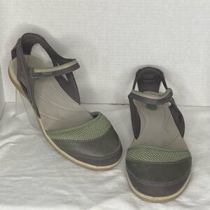 Teva Gray and Green Sandals with Minimalist Design